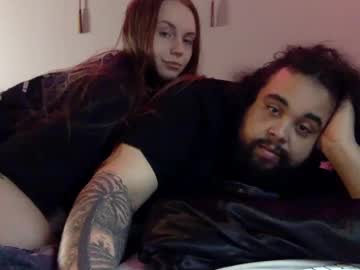 couple
        lightskinbbc97 cam image #4049766