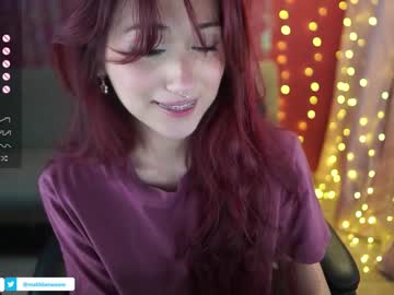 girl
        greeny_mat cam image #2833130