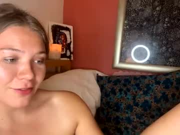 girl
        amaraelise cam image #4496128