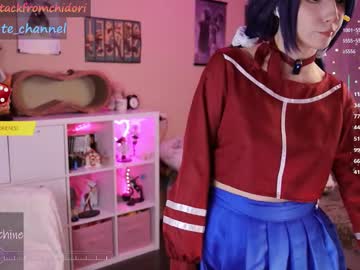 girl
        yourcutewaifu cam image #4091452
