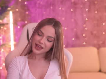 girl
        anabel054 cam image #589332