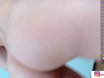 girl
        ella__sweety cam image #1354978
