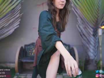 girl
        loollypop24 cam image #20535