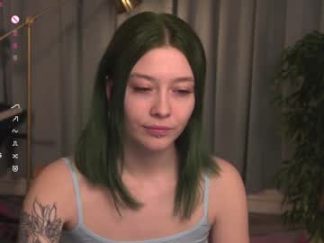 girl
        kina_ka cam image #3874630