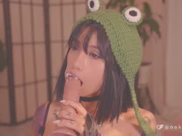 girl
        nekyra_san cam image #4415179