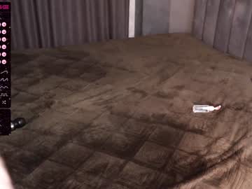 couple
        sweet_couple777 cam image #1122575