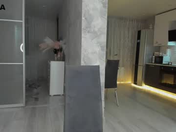 girl
        mia_devill cam image #859432