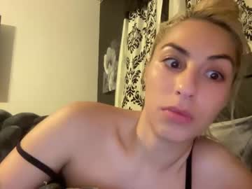 girl
        avamonroexo cam image #1437443