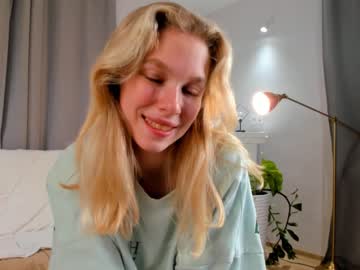 girl
        coventinadavy cam image #2674958