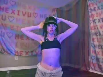 girl
        hexivu cam image #2743373