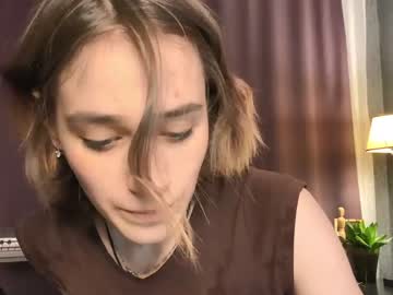 girl
        kalispring cam image #497834