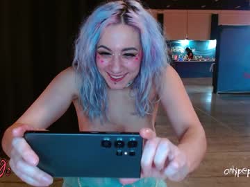girl
        o0pepper0o cam image #3625527