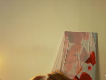 girl
        annesense cam image #837007