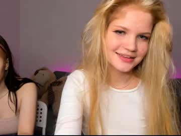 girl
        vanessamo cam image #200382