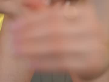 girl
        dietmountaindew_ cam image #3991913