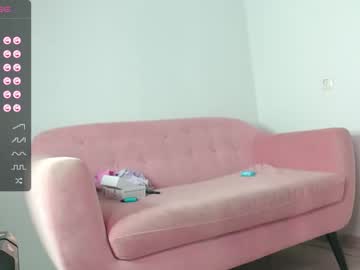 couple
        withouttin cam image #1701326