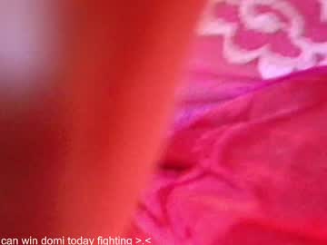 girl
        hola_yosoysisi cam image #4426448