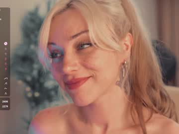 girl
        mia_milagros cam image #4419968