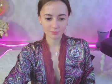 girl
        angelina_new cam image #2068809
