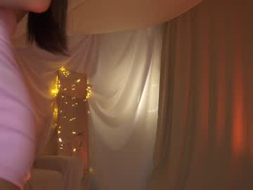 girl
        sunny_maria cam image #4462133