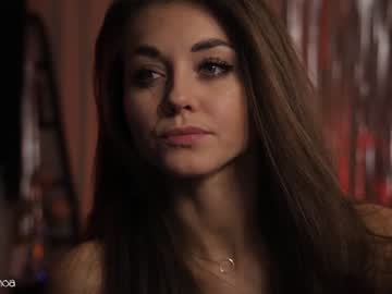 girl
        lettymoa cam image #2748057