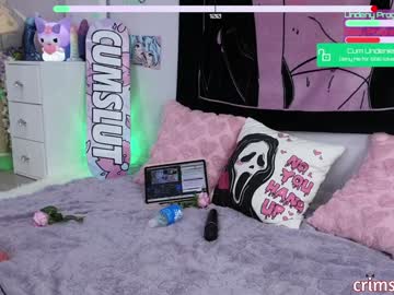girl
        crimsonkitten cam image #4027462