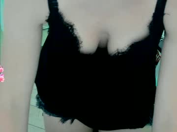 girl
        stasy_clapp cam image #3128308