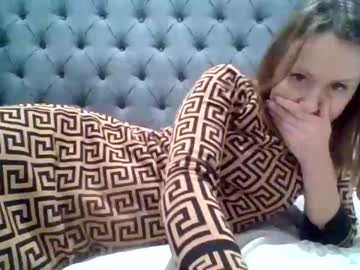 girl
        eatmypie69 cam image #2104481
