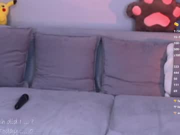 girl
        blush_mikki cam image #3789525