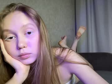 girl
        lizzy_cutie cam image #3517804