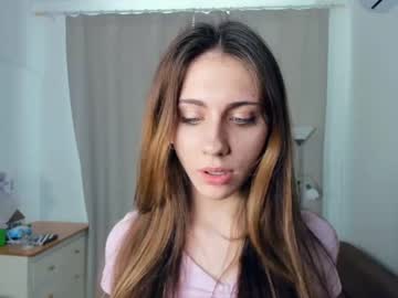 girl
        il0_vee cam image #911751