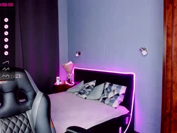 girl
        crazy__squirt cam image #516952
