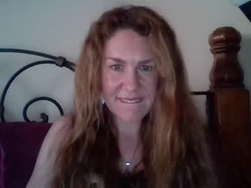 girl
        mumnextdoor cam image #1882643