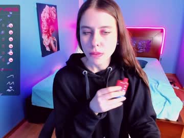 girl
        agnessa_girl cam image #491455