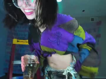 girl
        hexivu cam image #2174988