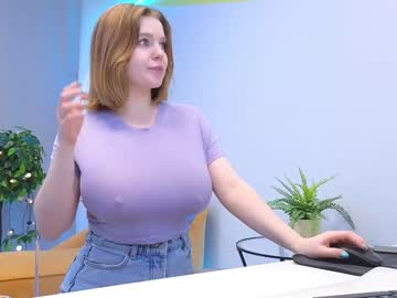 girl
        lovlybambi cam image #2079840