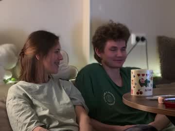 couple
        di_n_alex cam image #4020144