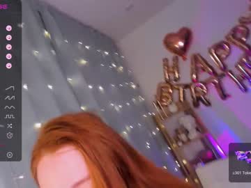 couple
        tori_fox cam image #2240421