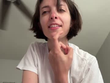 girl
        rosykindred cam image #3150018