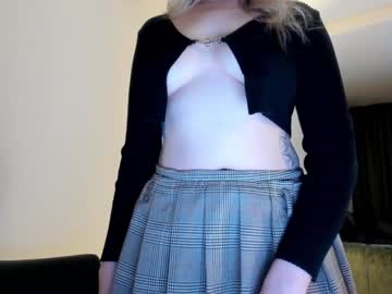 girl
        aalliyahh cam image #3958338