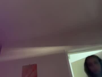 girl
        lovelyalexmoore cam image #3906112