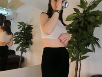 girl
        jacquelinechurch cam image #541537
