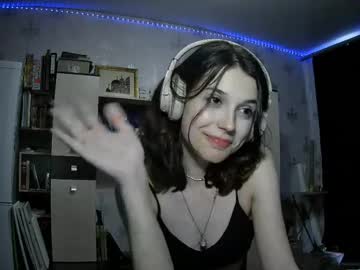 girl
        alodieherlan cam image #4637506