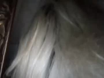 girl
        landofeden cam image #1561554