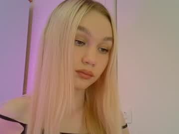 couple
        wladilia cam image #2838015