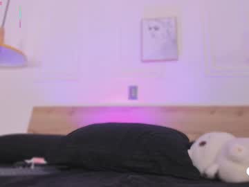 girl
        bella__donne cam image #4431264
