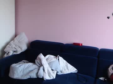 girl
        lantti cam image #705154