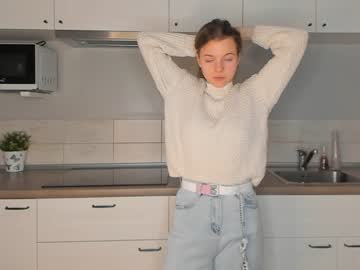 girl
        aubriananorris cam image #1958065