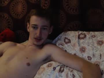 couple
        18str8igcock cam image #3223237