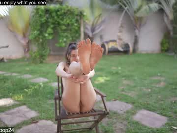 girl
        loollypop24 cam image #1626226
